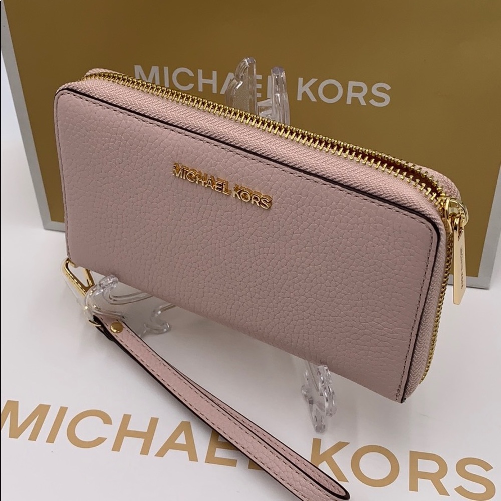 Michael Kors Jet Set Travel Phone Wallet Wristlet - Picture 2 of 16